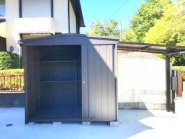 大阪府豊能郡　テラス付きマツモト物置　MN-TERRA2214-1K5S　おしゃれ物置　自転車置き場