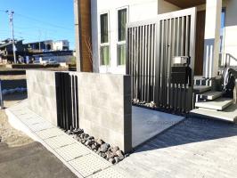 三重県桑名市 K様邸 リクシルプラスG　Gスクリーン縦格子タイプ　外構　お庭　目隠し