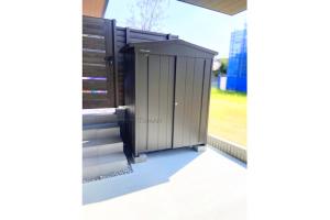 奈良県生駒市　H様邸　マツモト物置　NT-137DN　PG　外構　おしゃれ物置　スチール物置　お庭　