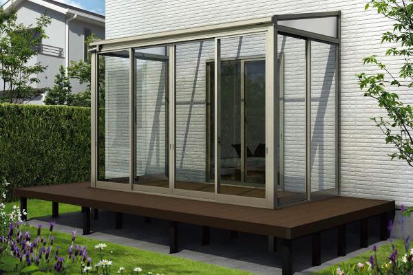 YKKap　ソラリア テラス囲い　スタンダード　デッキ納まり　フラット型　独立仕様　サンルーム
