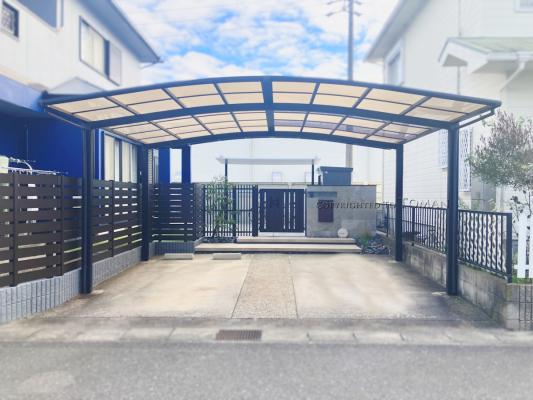 三重県鈴鹿市　H様邸　リクシル　カーポート　メジャーポート　屋根修繕(パネル交換)　外構　車庫