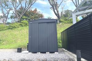 三重県亀山市　M様邸　マツモト物置　MN-1810　BN色　外構　物置　エクステリア　お庭