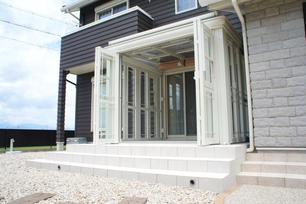 三重県鈴鹿市 M様邸 暖蘭物語　ガーデンルーム　サンルーム　お庭　外構