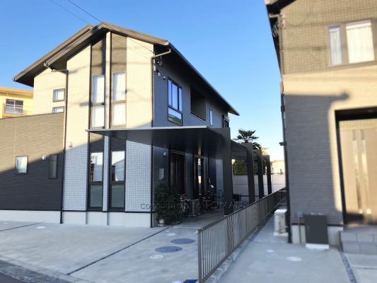三重県四日市市　N様邸　リクシル(LIXIL) カーポートSC　縦2連棟　外構