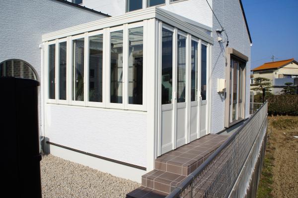 三重県鈴鹿市 O様邸　リクシル　暖蘭物語　ガーデンルーム　サンルーム　お庭　外構