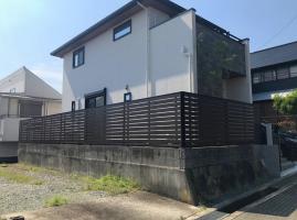 大阪府池田市　M様邸　三協アルミ　目隠しフェンス　シャトレナⅡ
