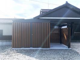 三重県津市 M様邸 マツモト物置 GM-TERRA2618 1K5S PG色